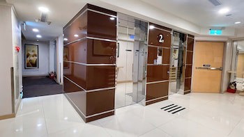 Delton Hotel