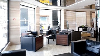 Delton Hotel