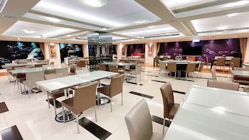 Delton Hotel