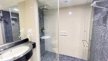 Delton Hotel