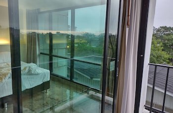 De Poem Loft Boutique Residence