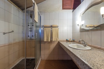 Sentrim Amboseli Lodge