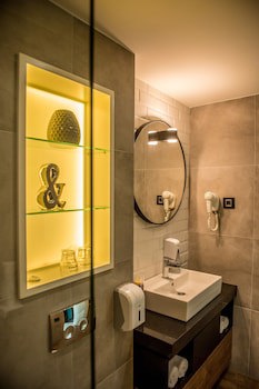 Hotel Hedonic