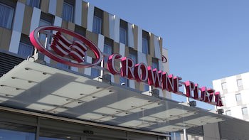 Crowne Plaza Aberdeen Airport, An Ihg Hotel