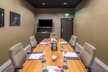 Crowne Plaza Aberdeen Airport, An Ihg Hotel