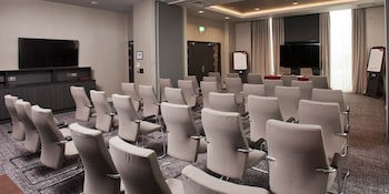 Crowne Plaza Aberdeen Airport, An Ihg Hotel