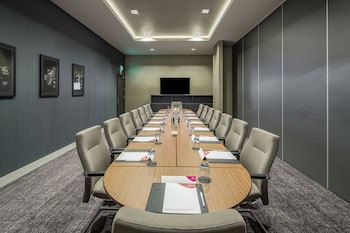 Crowne Plaza Aberdeen Airport, An Ihg Hotel
