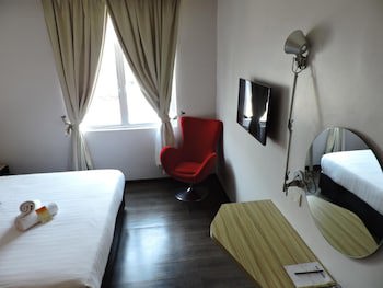 The Blanket Hotel