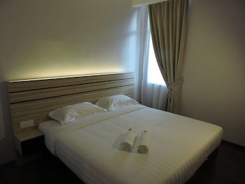 The Blanket Hotel