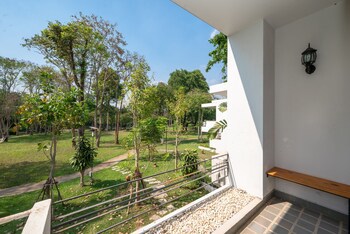 Comsaed River Kwai Resort