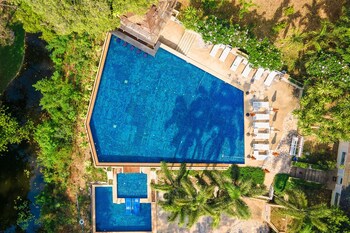 Comsaed River Kwai Resort