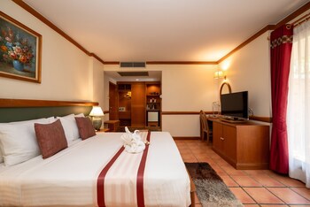 Comsaed River Kwai Resort