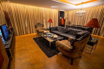 Fields Plaza Condo
