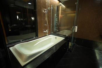 Fields Plaza Condo