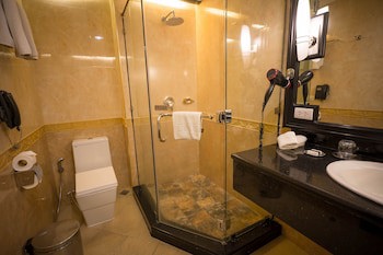 Fields Plaza Condo