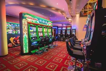Casino & Hotel Admiral Kozina