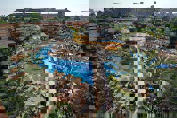 Villa Side Residence