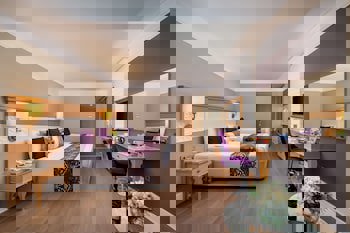 Villa Side Residence