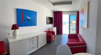 Apartamentos Curasol