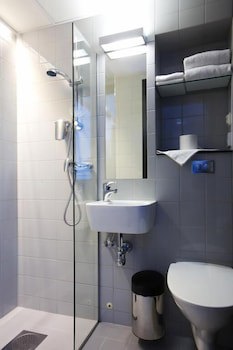 Comfort Hotel City