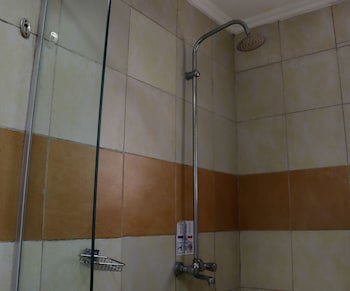 67 Airport Hotel