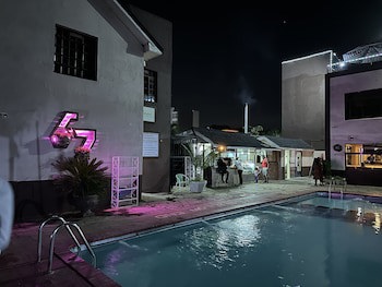 67 Airport Hotel
