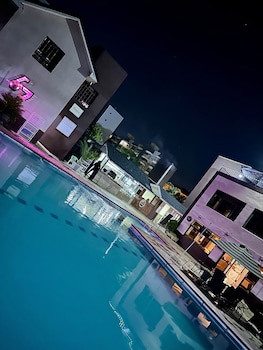 67 Airport Hotel