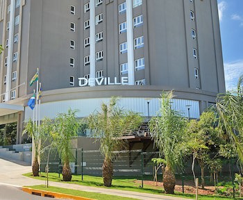 Hotel Deville Prime Campo Grande