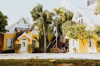 Shangri-La Bed & Breakfast