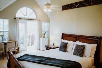 Shangri-La Bed & Breakfast