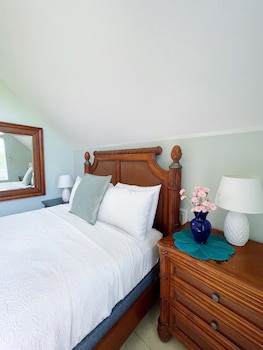 Shangri-La Bed & Breakfast