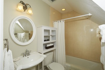 Shangri-La Bed & Breakfast