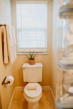 Shangri-La Bed & Breakfast