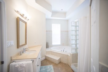 Shangri-La Bed & Breakfast