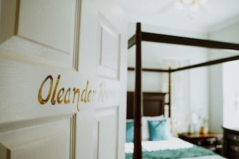 Shangri-La Bed & Breakfast
