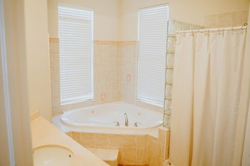 Shangri-La Bed & Breakfast