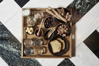 Athenswas Design Hotel