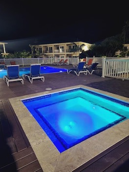 Harbor Breeze Villas