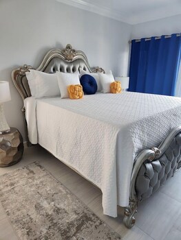 Harbor Breeze Villas