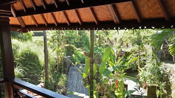 Atres Villa
