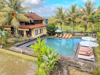 Atres Villa