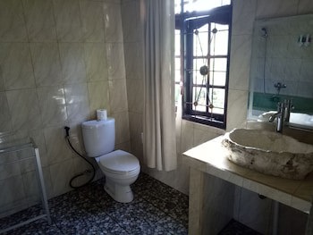 Atres Villa