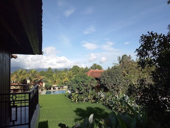 Atres Villa