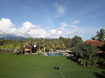 Atres Villa