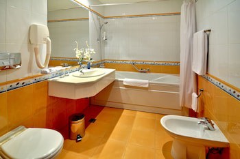 Aqua Hotel