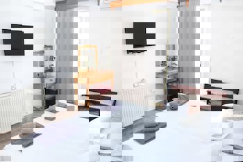 Antonis G. Hotel Apartments