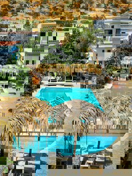 Antonis G. Hotel Apartments