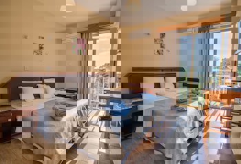 Antonis G. Hotel Apartments