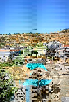 Antonis G. Hotel Apartments