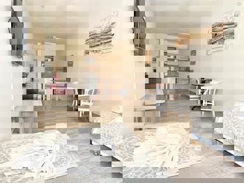 Antonis G. Hotel Apartments